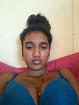 indianpink lips online show from September 11, 9:09 am