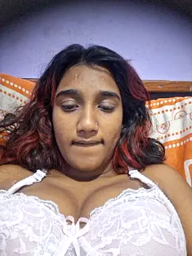 indianpink lips online show from June 7, 7:06 pm