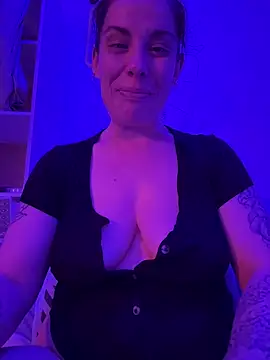 Lar0uch online show from February 24, 5:20 pm