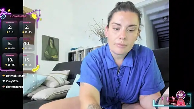 Lar0uch online show from September 21, 4:30 pm