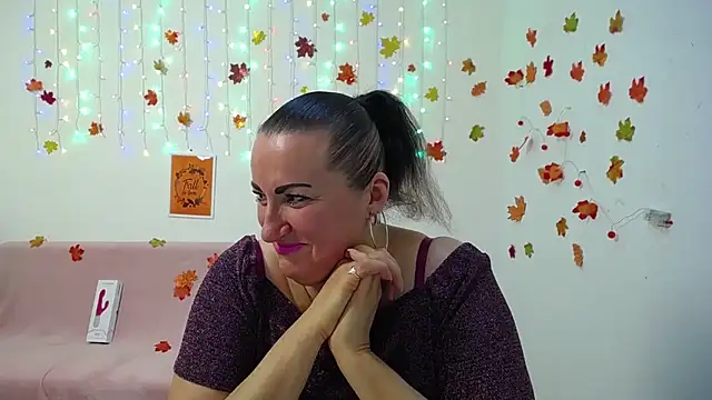 DianaMGG online show from November 25, 6:46 am