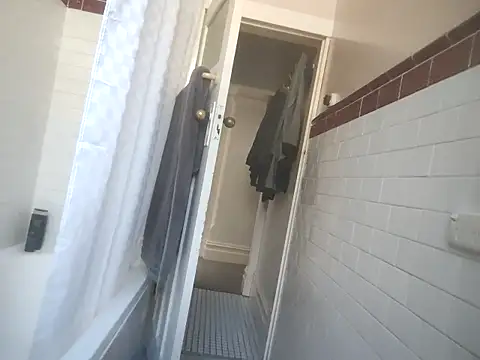 MystiqueRider online show from October 10, 10:42 pm