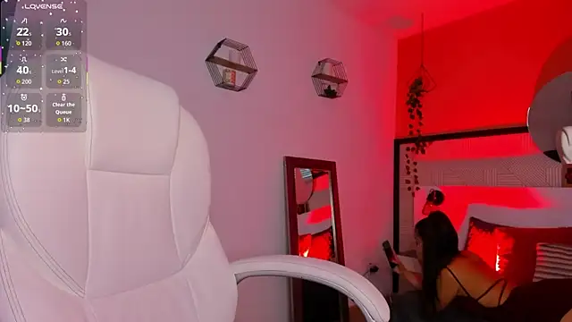 Bella walker  online show from April 4, 4:37 pm