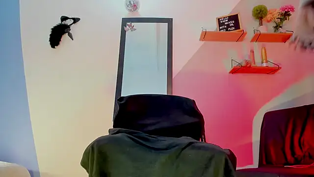 Aria fitness online show from November 26, 1:01 pm