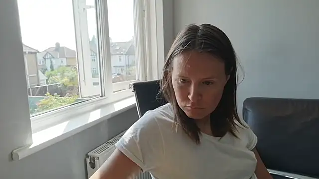 eatmypie69 online show from July 13, 8:50 am