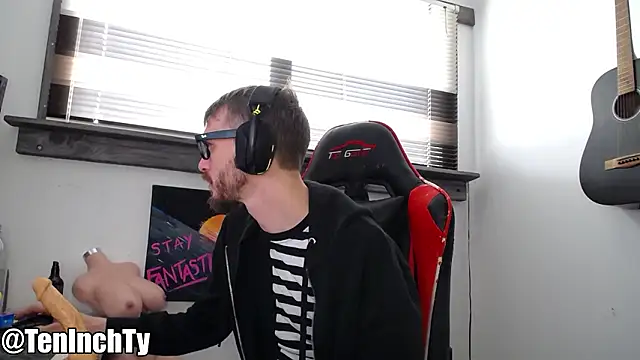 teninchty online show from February 18, 7:54 pm