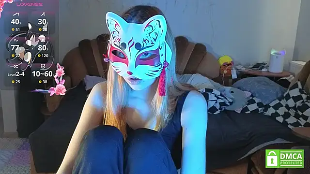 Snapshot of YumikoMori chatting on February 11, 7:46 am YumikoMori online show from February 11, 7:46 am