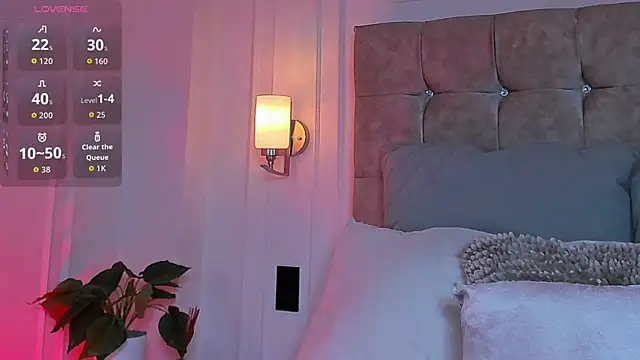 JasmineRoss 1 online show from December 20, 6:37 pm