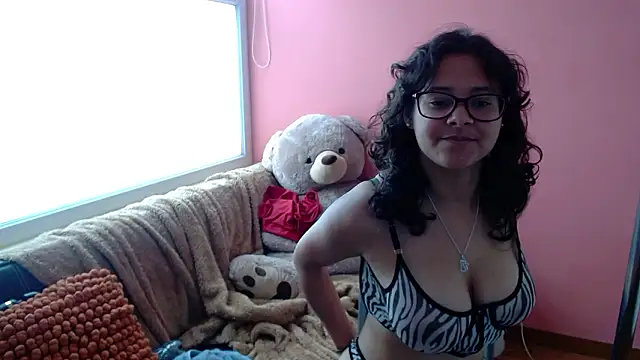 Snapshot of morahaze chatting on December 2, 6:54 pm morahaze online show from December 2, 6:54 pm