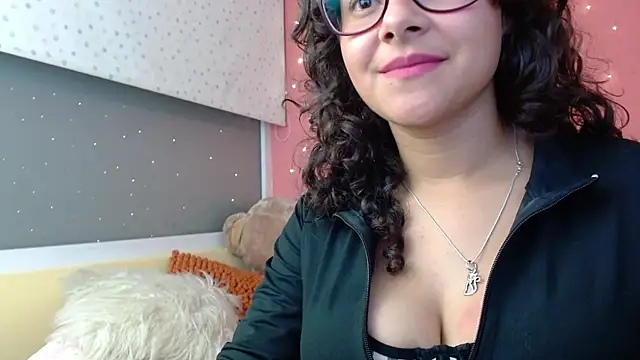 Snapshot of morahaze chatting on January 4, 12:16 am morahaze online show from January 4, 12:16 am