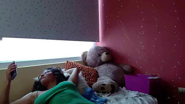 Snapshot of morahaze chatting on January 4, 9:20 pm morahaze online show from January 4, 9:20 pm