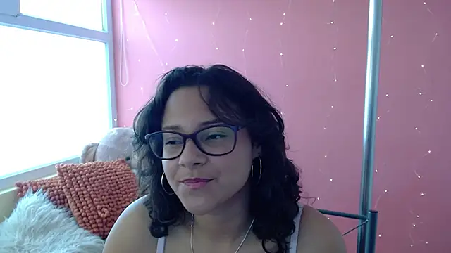 Snapshot of morahaze chatting on January 10, 9:42 pm morahaze online show from January 10, 9:42 pm