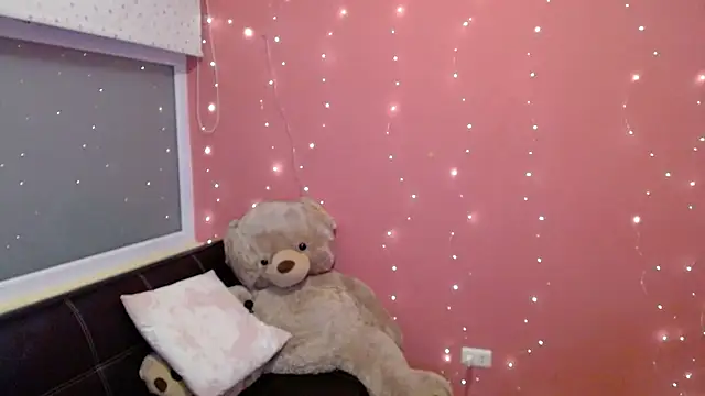 Snapshot of morahaze chatting on February 27, 10:04 am morahaze online show from February 27, 10:04 am