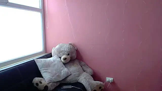 Snapshot of morahaze chatting on March 10, 6:56 pm morahaze online show from March 10, 6:56 pm