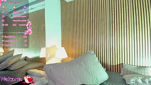 Snapshot of MichelleOwens chatting on February 20, 10:04 pm MichelleOwens online show from February 20, 10:04 pm