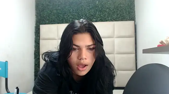 melany rouse18 online show from February 16, 10:21 pm