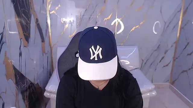 melany rouse18 online show from September 19, 6:41 pm