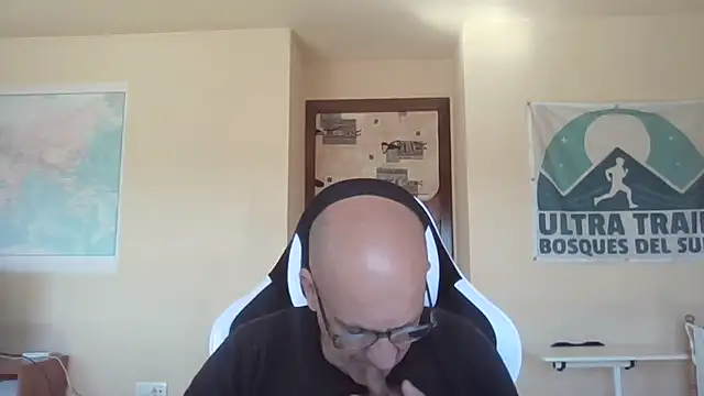 llopaco online show from April 4, 9:51 am