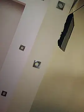 Snapshot of Loly2025 chatting on February 22, 10:29 am Loly2025 online show from February 22, 10:29 am