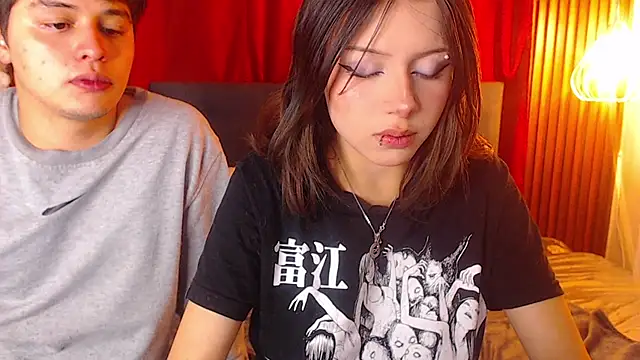 Snapshot of fyreandfox_ chatting on September 8, 7:46 pm fyreandfox online show from September 8, 7:46 pm