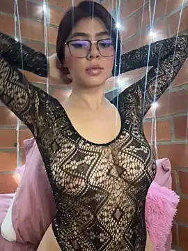 Snapshot of Danna_Myst chatting on February 27, 12:21 am Danna Myst online show from February 27, 12:21 am