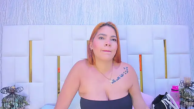 hillary uckerman  online show from December 21, 10:44 am