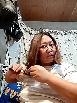 hotchubby88 online show from December 5, 1:52 pm