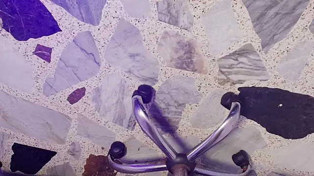 JacobRoberts1 online show from March 12, 7:57 am