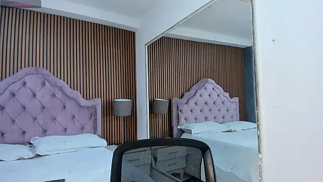 JacobRoberts1 online show from September 13, 4:56 am