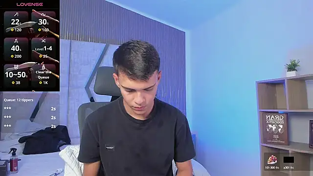 JacobRoberts1 online show from October 2, 7:54 pm