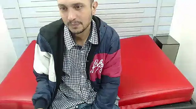 JhonTorres018 online show from February 27, 7:15 pm