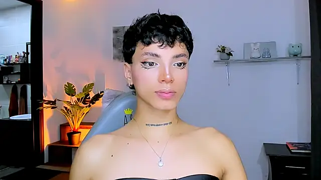 Snapshot of nilam_valker chatting on October 18, 9:59 pm nilam valker online show from October 18, 9:59 pm