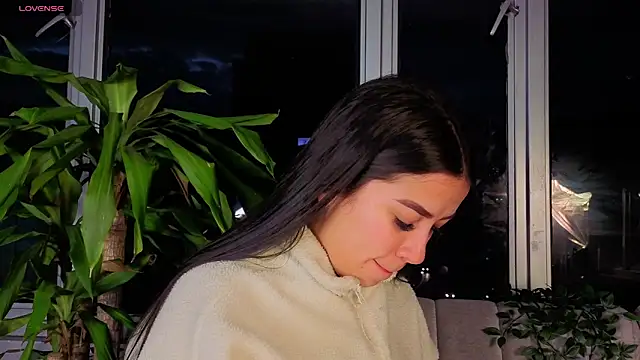 Snapshot of Ivanna_West chatting on October 24, 10:22 am Ivanna West online show from October 24, 10:22 am