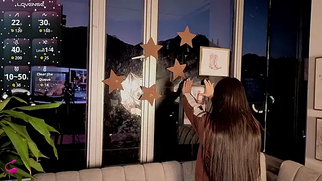 Snapshot of Ivanna_West chatting on November 21, 10:25 am Ivanna West online show from November 21, 10:25 am