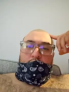 Sexoso69thebear online show from December 3, 7:56 pm