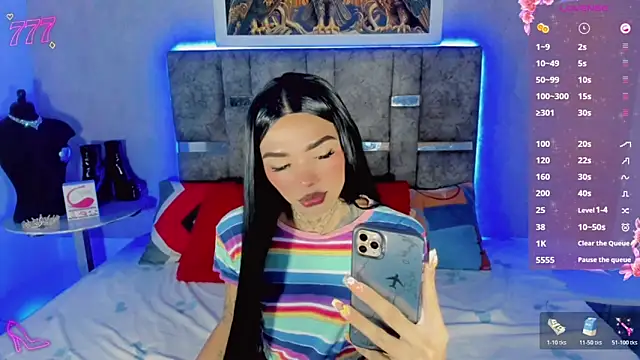 Snapshot of cherry_crushx chatting on May 25, 5:35 am cherry crushx online show from May 25, 5:35 am