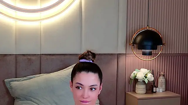 Alice Deleon online show from February 20, 12:41 am