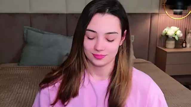 Alice Deleon online show from February 20, 8:47 pm