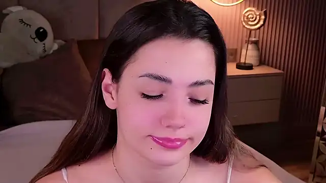 Alice Deleon online show from September 14, 9:25 pm