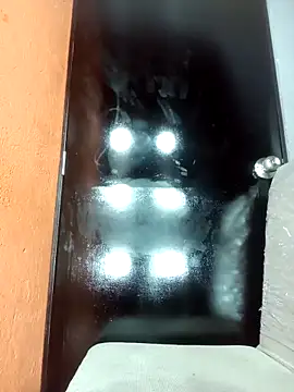 Snapshot of Emily_sharlot chatting on February 26, 12:03 pm Emily sharlot online show from February 26, 12:03 pm