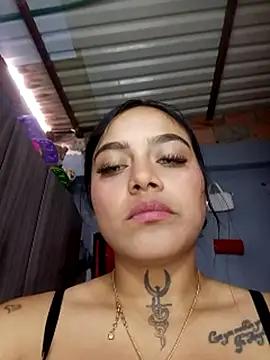 Snapshot of Emily_sharlot chatting on March 3, 7:28 pm Emily sharlot online show from March 3, 7:28 pm