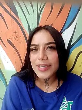 Snapshot of Emily_sharlot chatting on March 4, 5:24 pm Emily sharlot online show from March 4, 5:24 pm