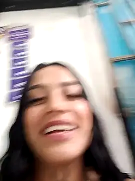 Snapshot of Emily_sharlot chatting on March 13, 10:21 pm Emily sharlot online show from March 13, 10:21 pm