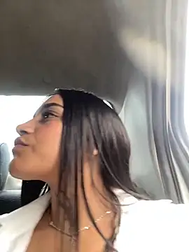 Snapshot of Emily_sharlot chatting on November 14, 8:18 pm Emily sharlot online show from November 14, 8:18 pm