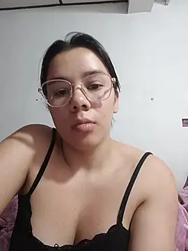 EmmaSulivan online show from February 19, 11:06 am