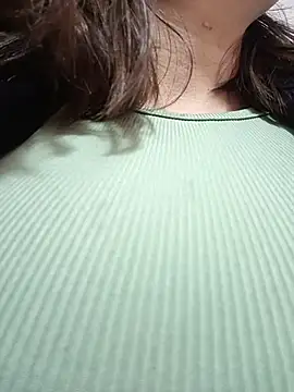 EmmaSulivan online show from April 22, 11:45 am