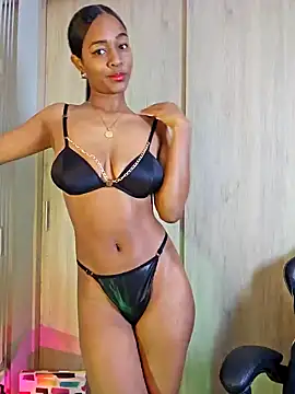 Snapshot of PhoenixZoantharia chatting on February 27, 6:40 am PhoenixZoantharia online show from February 27, 6:40 am