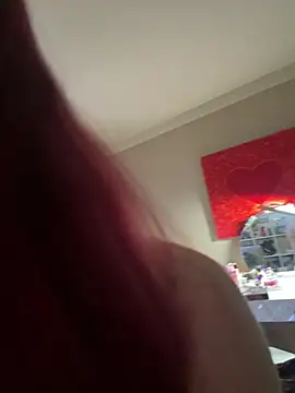 sexymelli18 online show from February 5, 4:44 pm