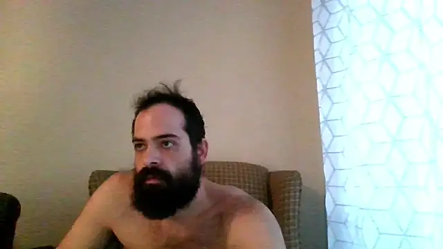 guccititi online show from December 17, 6:36 pm