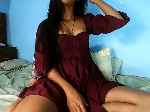 naughtygirl 2 online show from April 6, 11:33 am